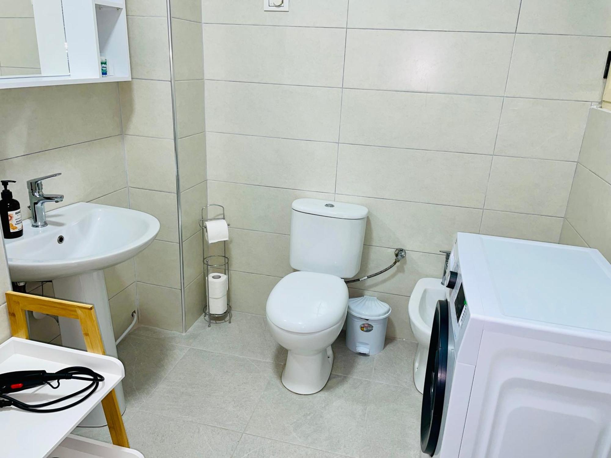 Divjaka Apartments 3 - City Center Bagian luar foto