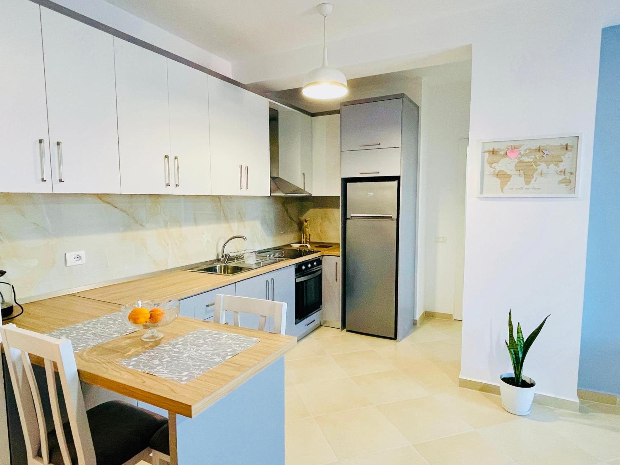 Divjaka Apartments 3 - City Center Bagian luar foto