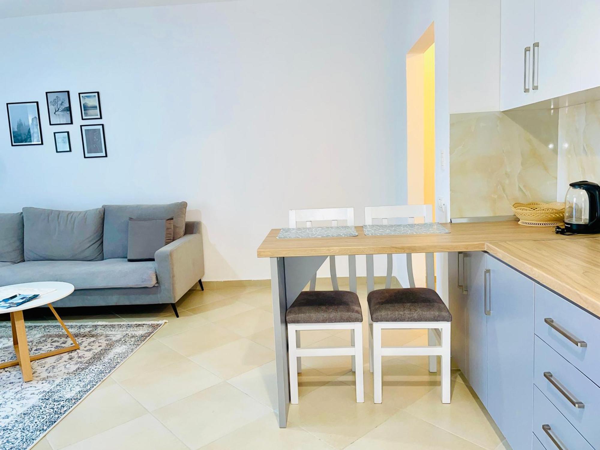 Divjaka Apartments 3 - City Center Bagian luar foto