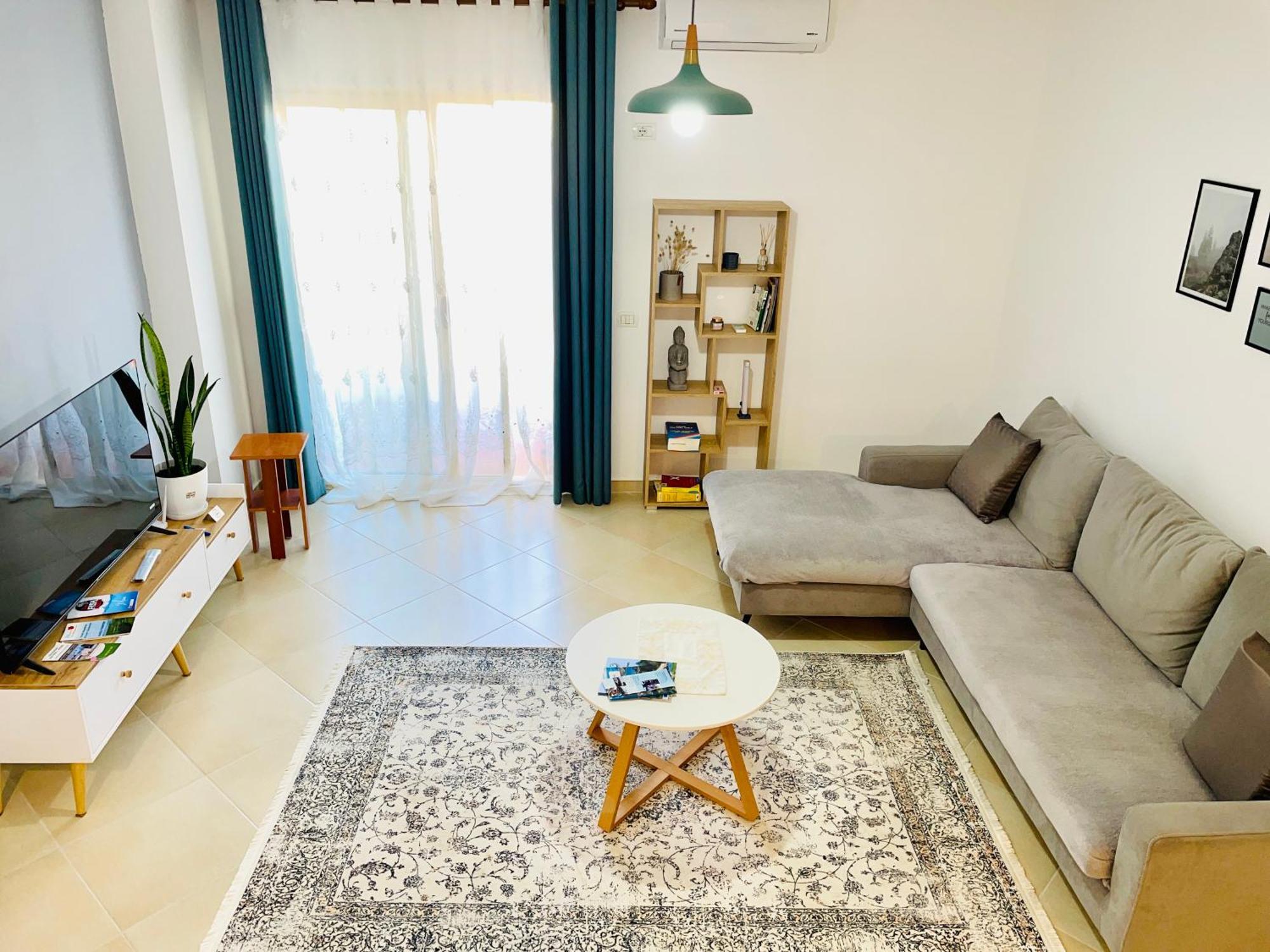 Divjaka Apartments 3 - City Center Bagian luar foto